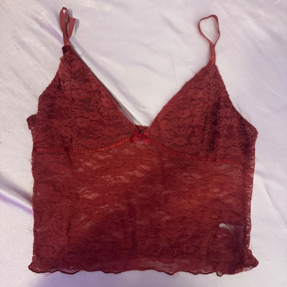 Edikted Women's Burgundy and Red Vest
